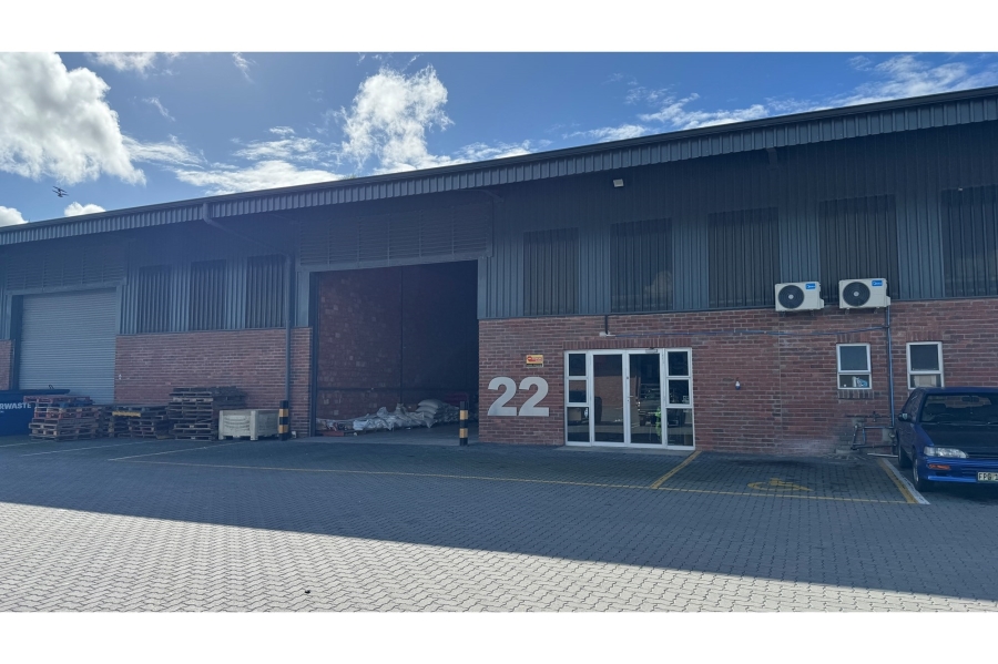 To Let commercial Property for Rent in Greenbushes Eastern Cape